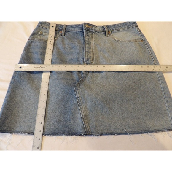 Old Navy 16 Denim Skirt Higher High Rise Secret Smooth Pockets Button Fly - Picture 5 of 12